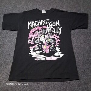 Machine Gun Kelly Mainstream Sell Out Tour T Shirt Adult Size Medium Black 2022